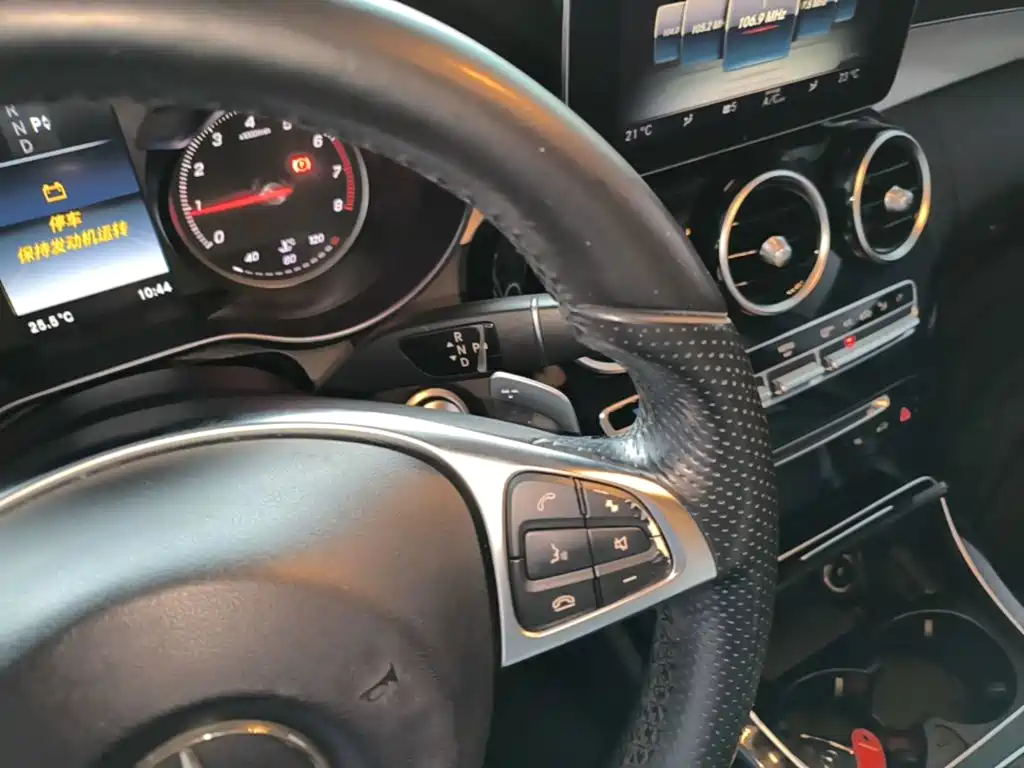 Mercedes-Benz C-Class — миниатюра 14