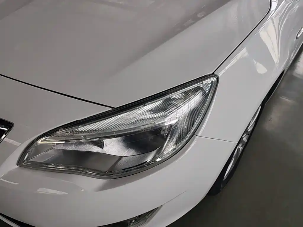 Buick Excelle — миниатюра 24