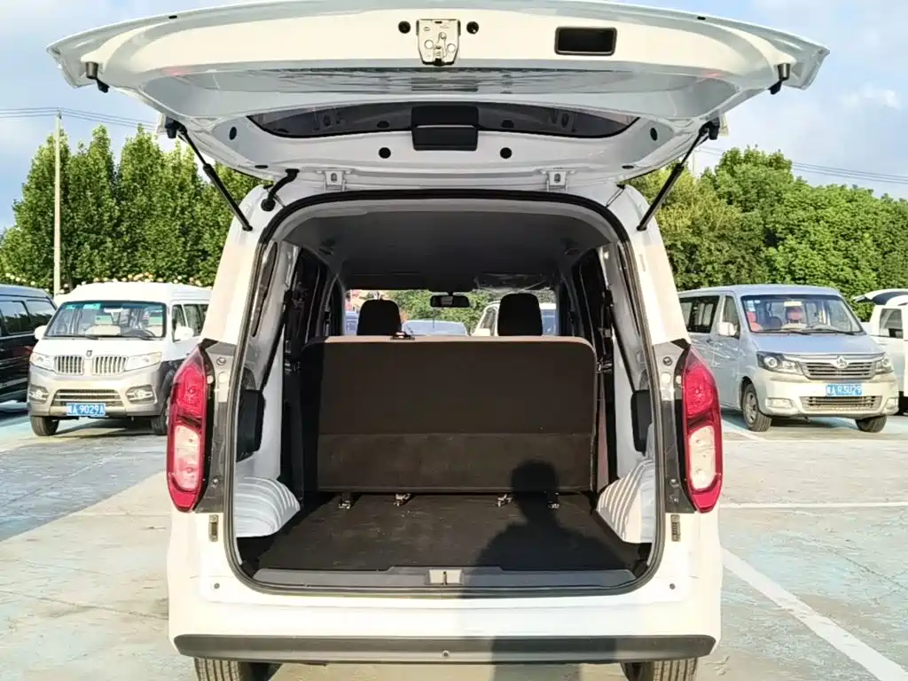 Wuling Hongguang EV — миниатюра 19