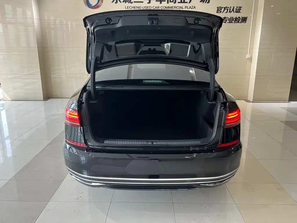 Volkswagen Passat — миниатюра 17