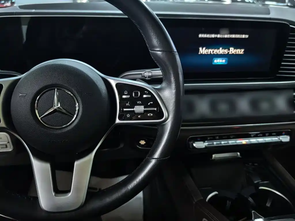 Mercedes-Benz GLE (Import) — миниатюра 13