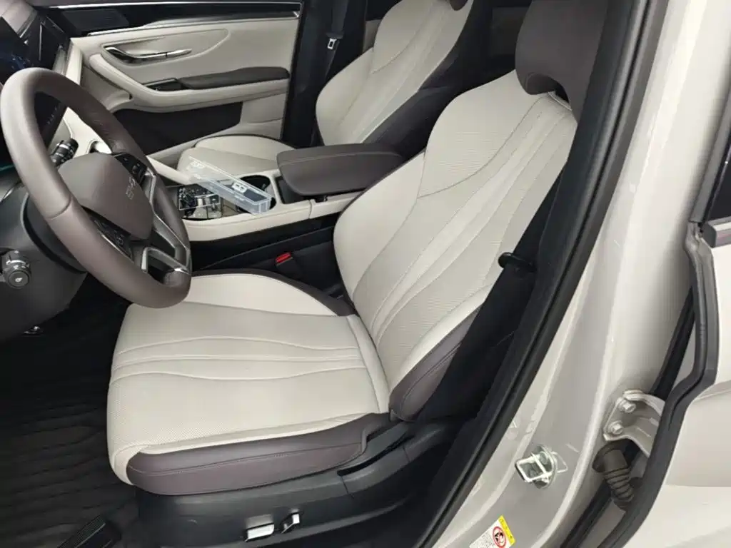 BYD PLUS New Energy — миниатюра 15