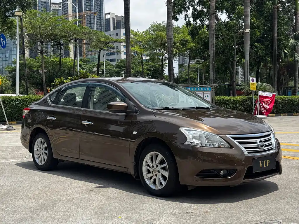 Nissan Sylphy 2012 1.6XL CVT Luxury