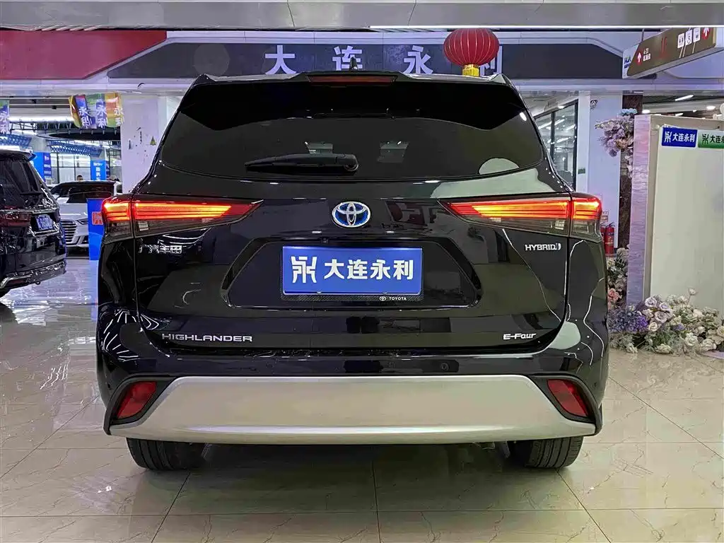 Toyota Highlander — миниатюра 16