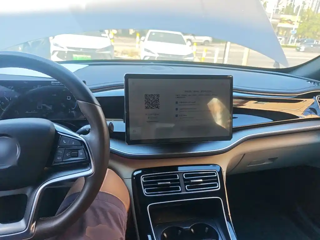 BYD Qin PLUS — миниатюра 10