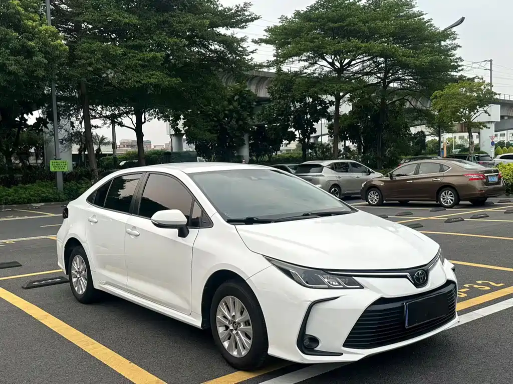 Toyota Corolla — миниатюра 3
