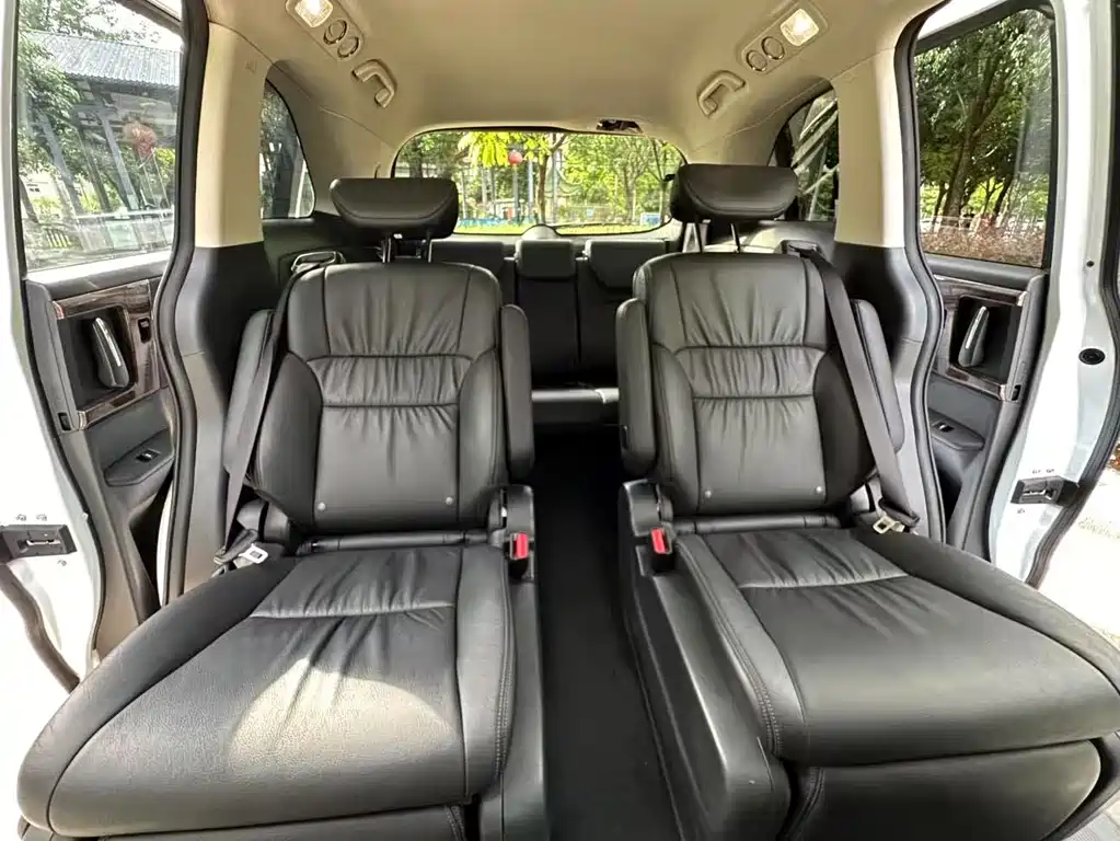 Honda Odyssey — миниатюра 18