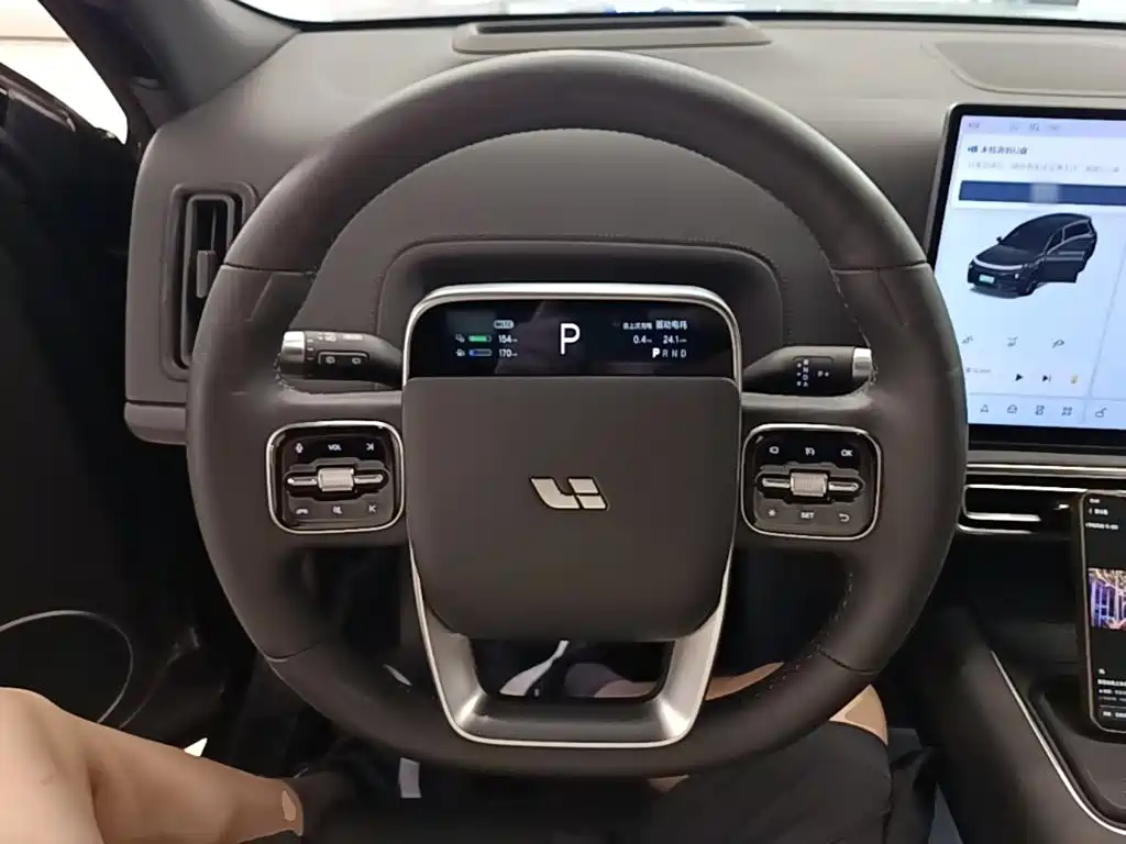 Li Auto Li L8 — миниатюра 11