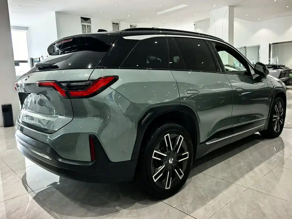 NIO ES6 — миниатюра 6