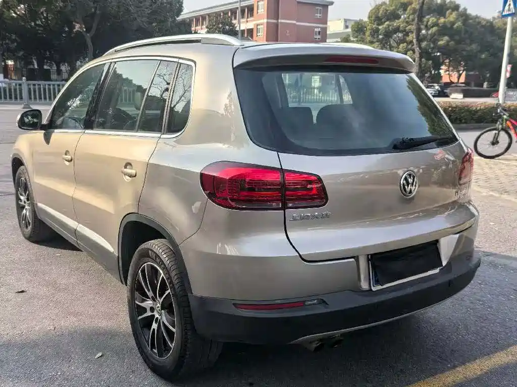 Volkswagen Tiguan — миниатюра 7