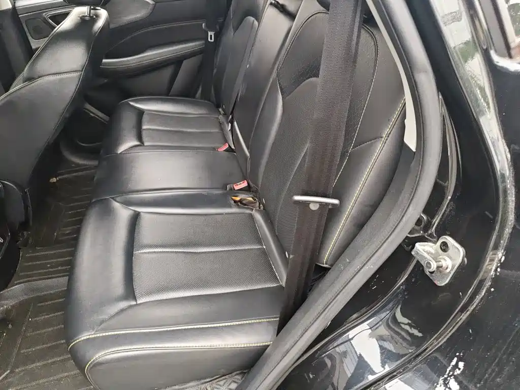 Roewe RX5 — миниатюра 14