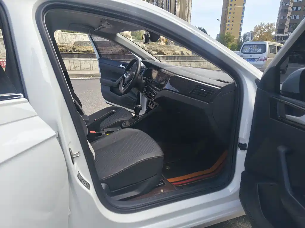 Volkswagen Lavida — миниатюра 11