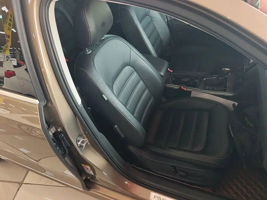 Volkswagen Passat — миниатюра 25