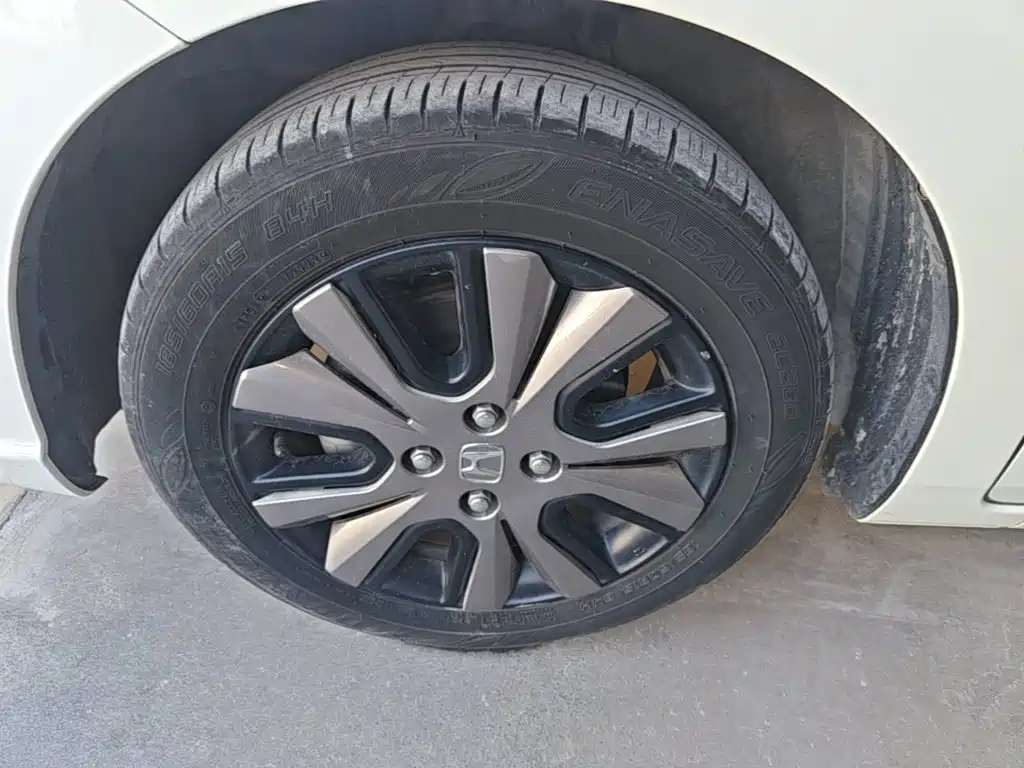 Honda Fit — миниатюра 23