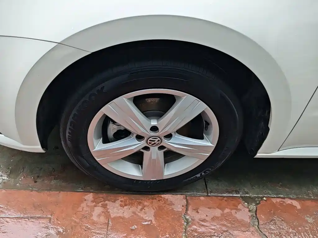 Volkswagen Lavida — миниатюра 25