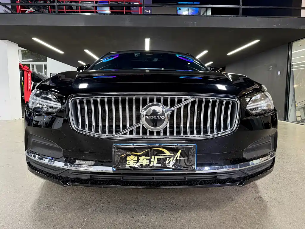 Volvo S90 — миниатюра 2