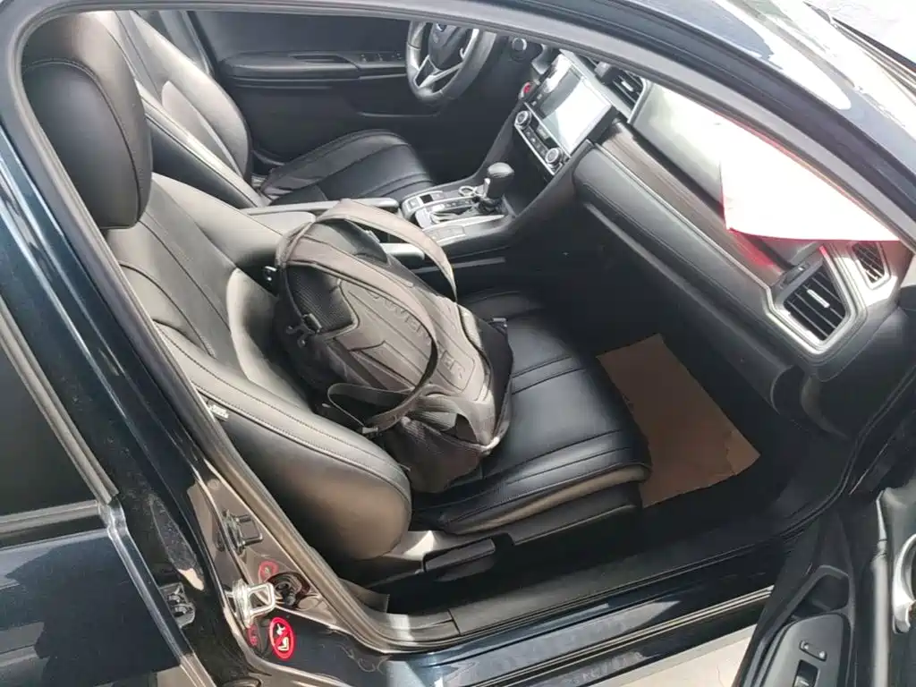 Honda Civic — миниатюра 25