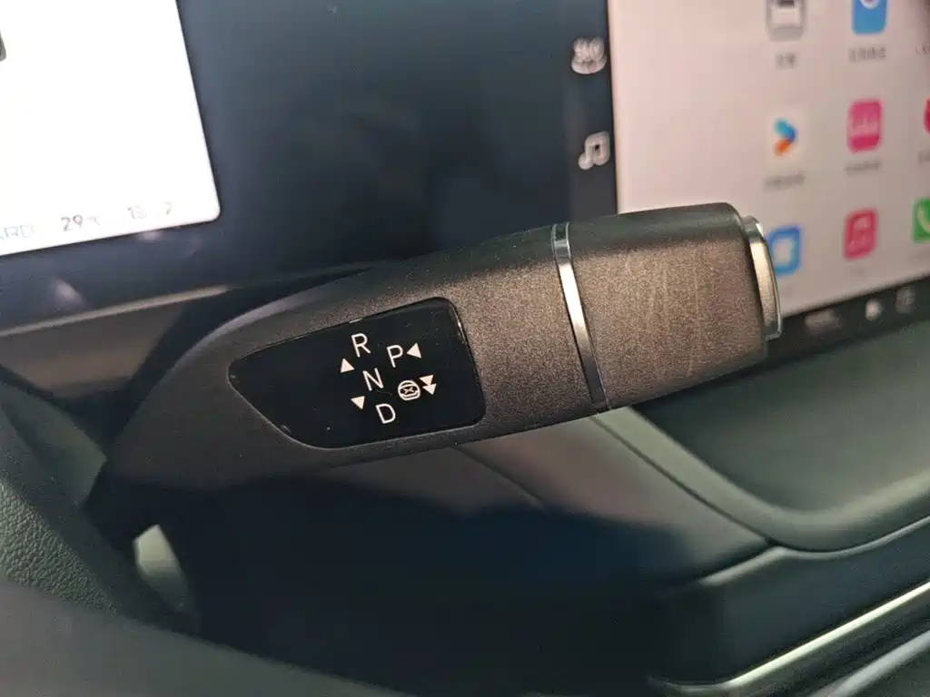 XPeng P7 — миниатюра 14