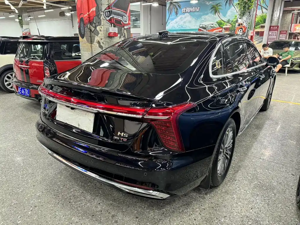 Hongqi Hongqi H5 — миниатюра 10