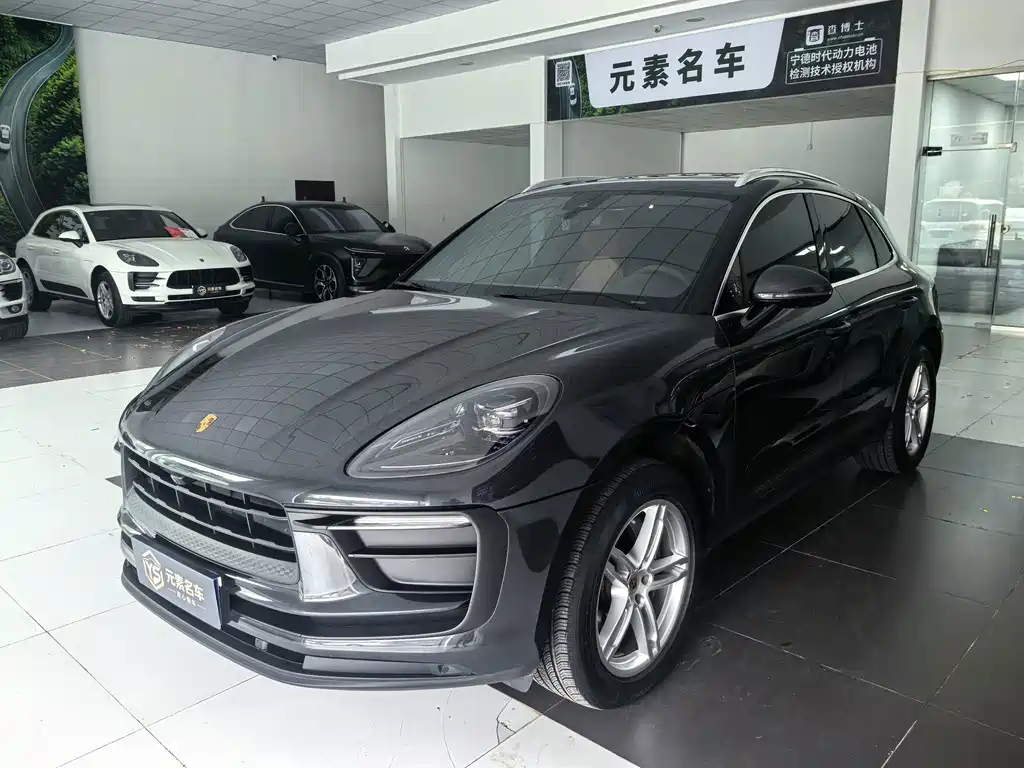 Porsche Macan — миниатюра 3