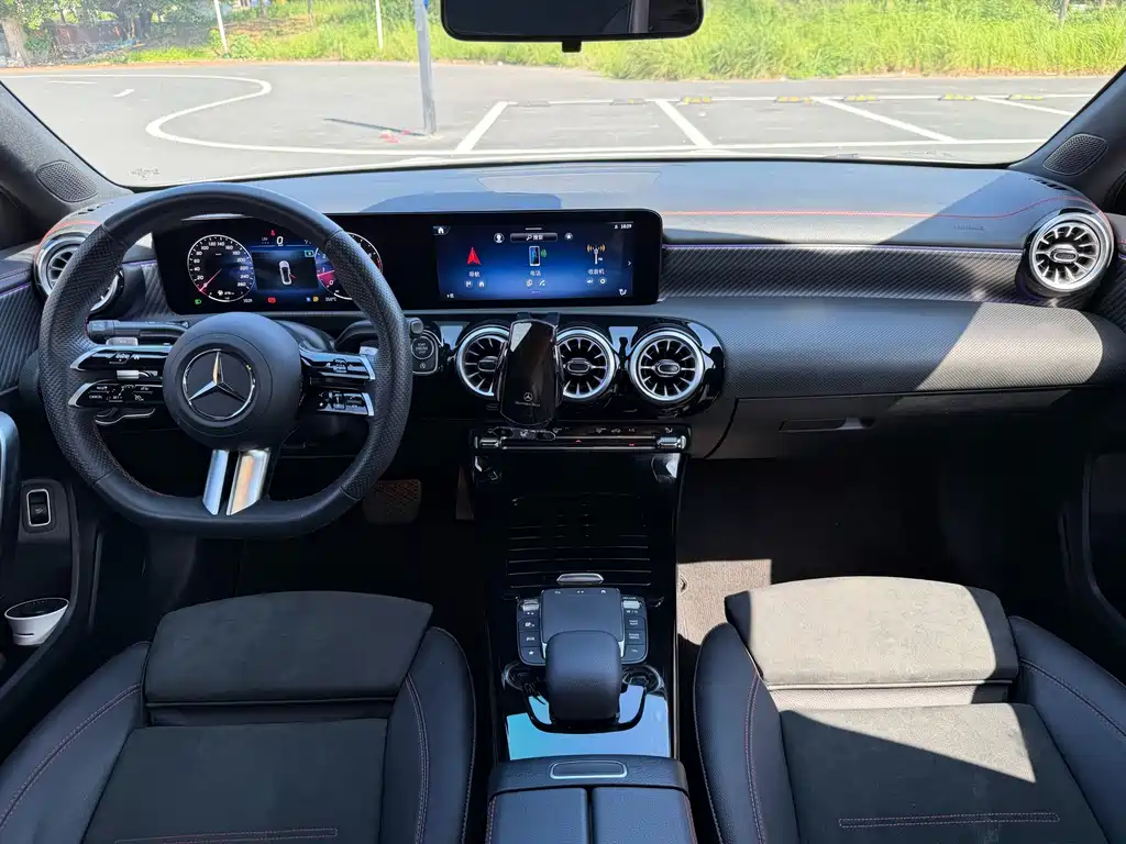 Mercedes-Benz A-Class — миниатюра 18