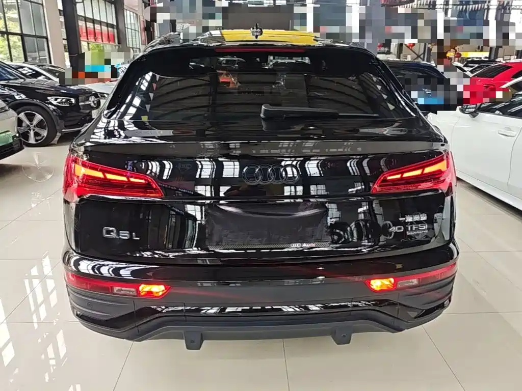 Audi Q5L Sportback — миниатюра 6