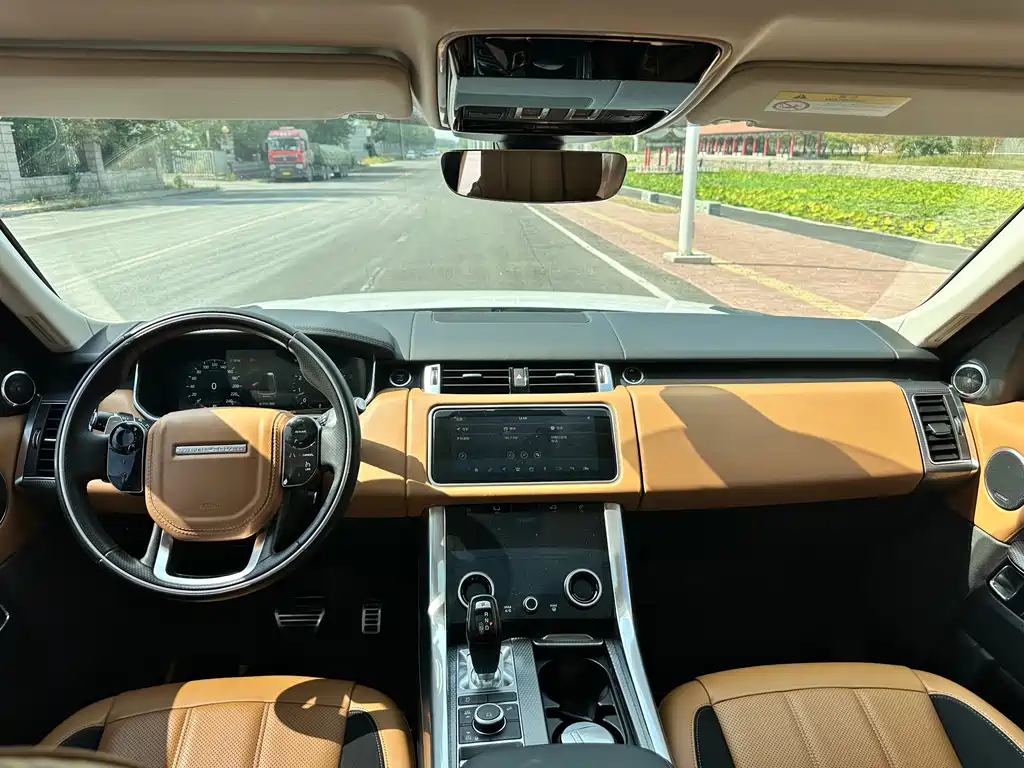 Land Rover Sport — миниатюра 10