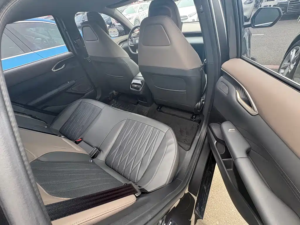 Changan Eado — миниатюра 16