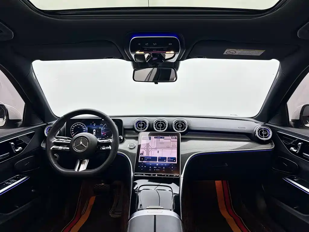 Mercedes-Benz C-Class — миниатюра 8