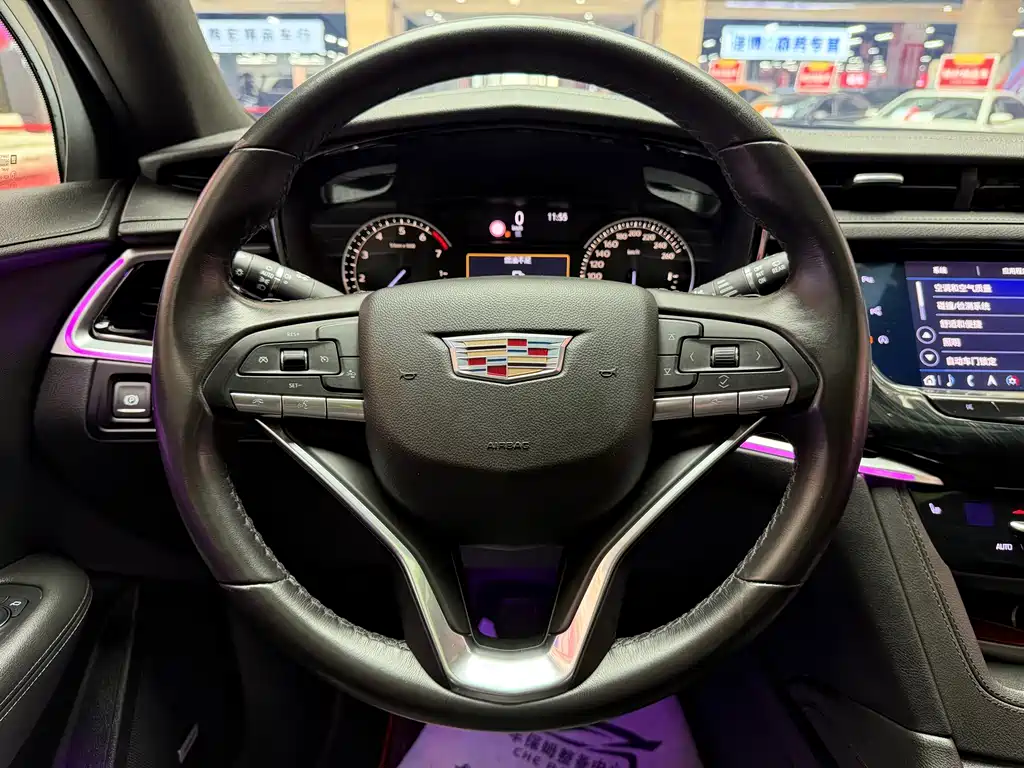 Cadillac XT6 — миниатюра 13