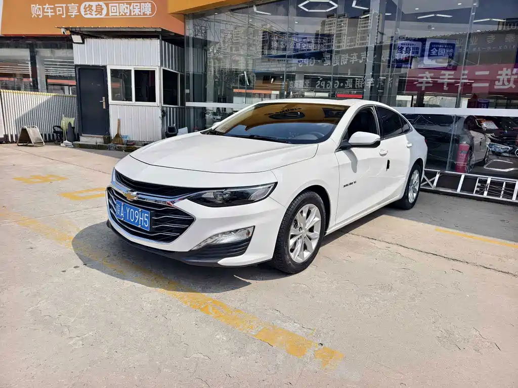 Chevrolet Malibu XL