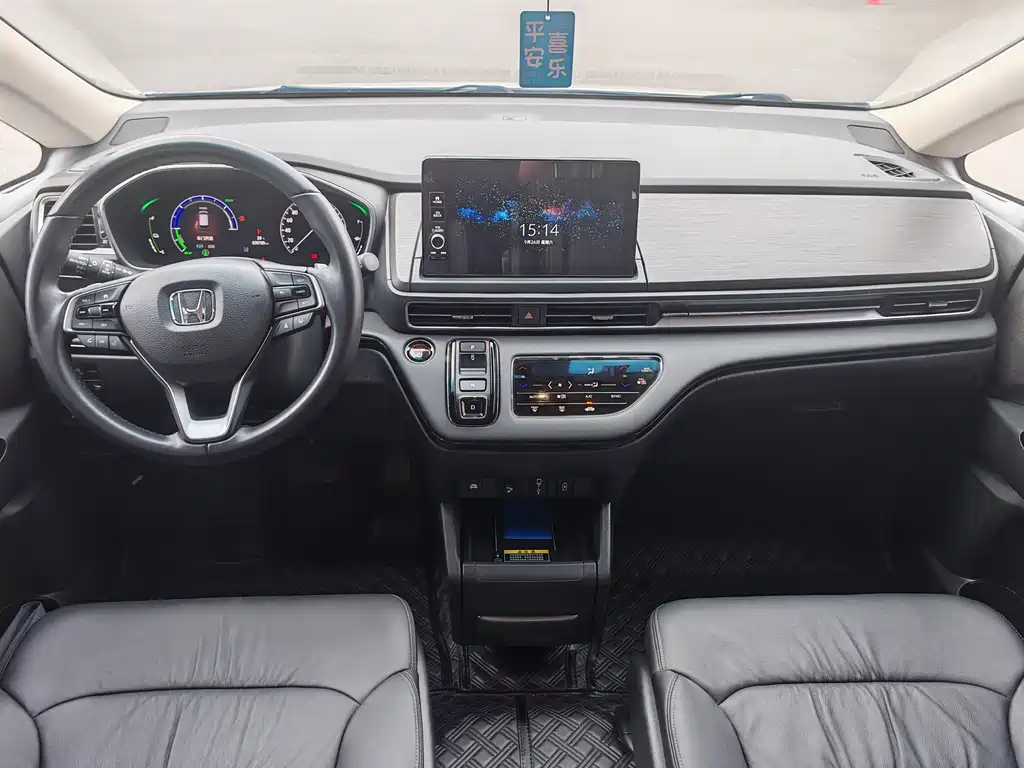 Honda Elysion — миниатюра 6