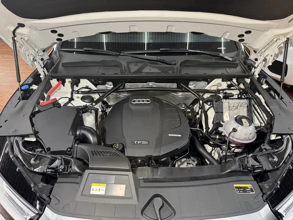 Audi Q5L — миниатюра 27