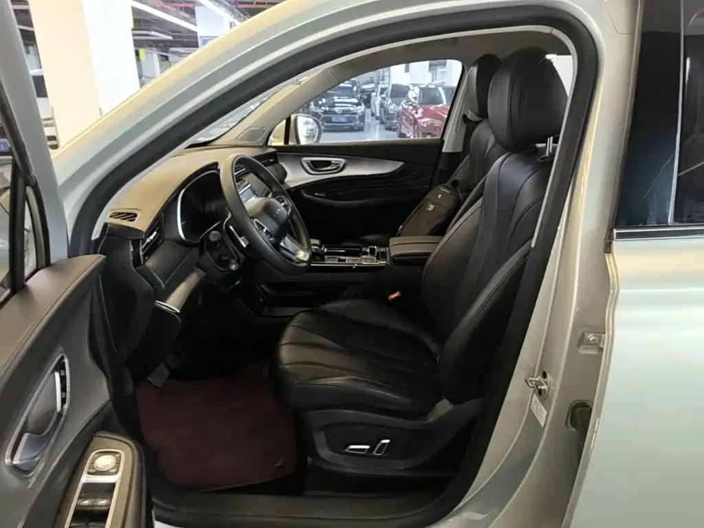 Roewe RX5 MAX — миниатюра 15