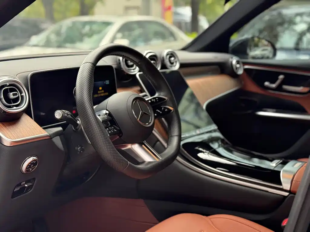Mercedes-Benz GLC — миниатюра 15
