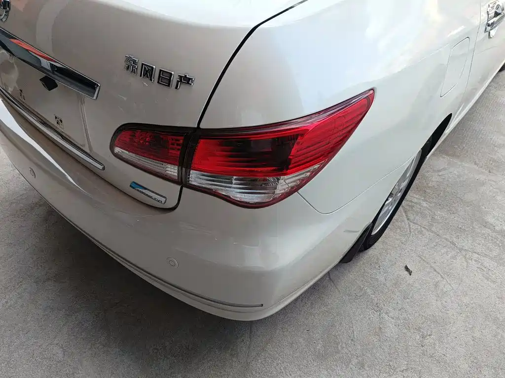 Nissan Sylphy — миниатюра 8