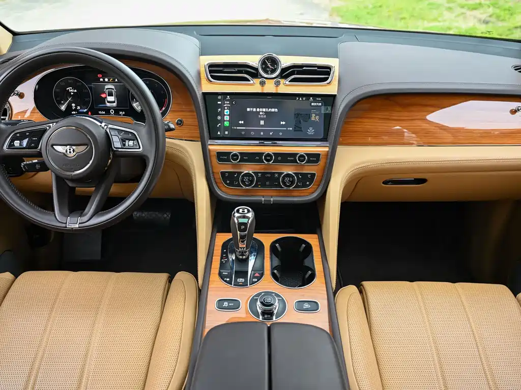 Bentley Bentayga — миниатюра 7