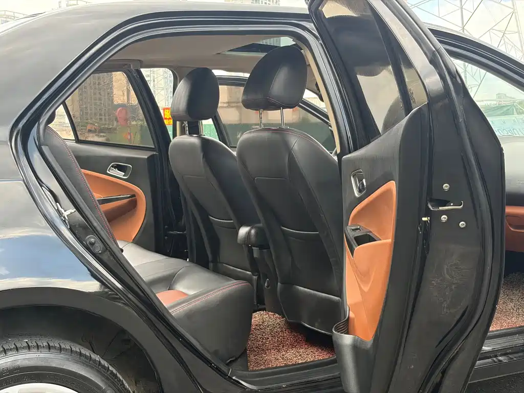Geely King Kong — миниатюра 13