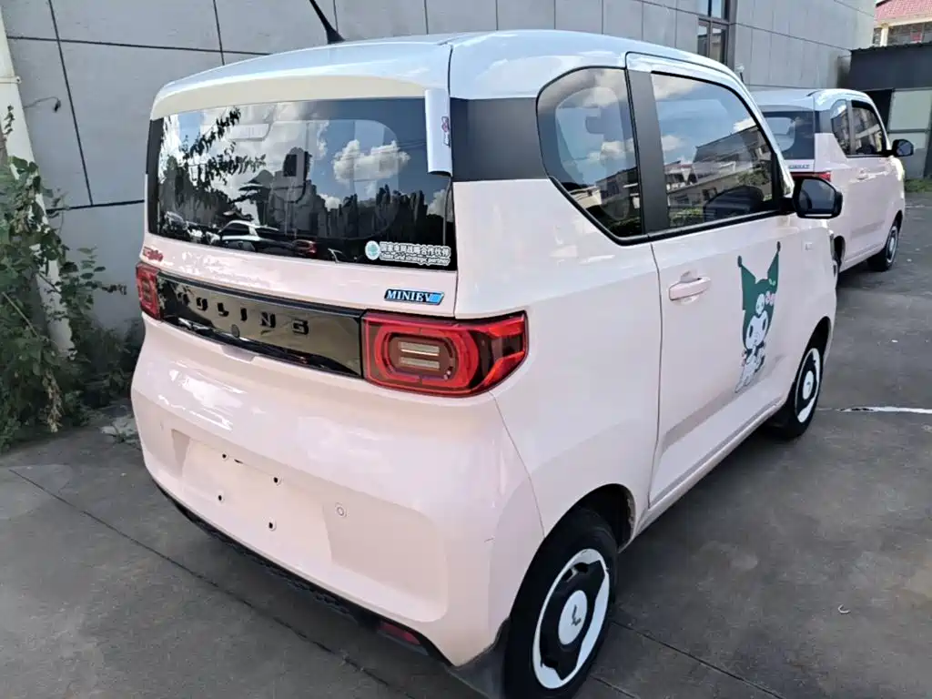 Wuling MINIEV — миниатюра 7