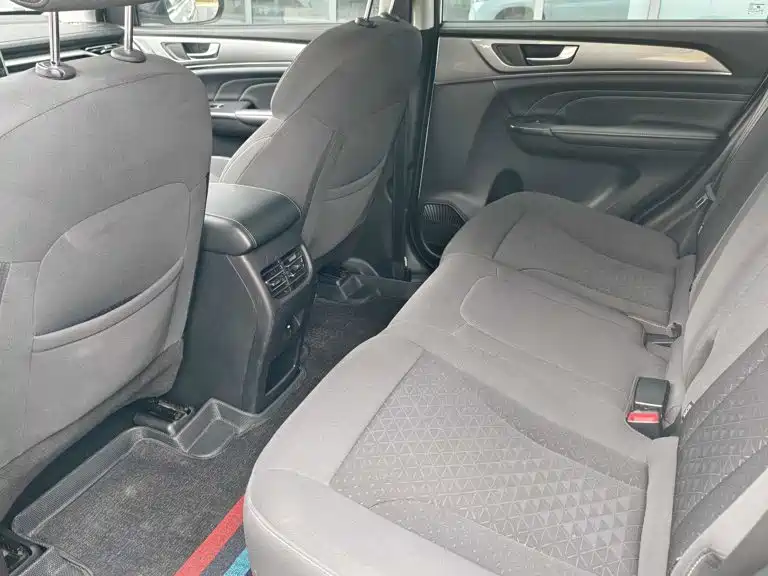 Haval M6 — миниатюра 8