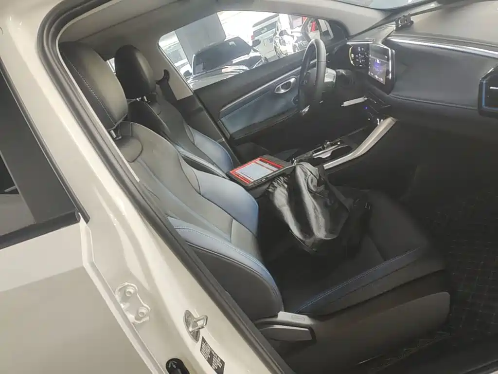 GAC Motor Trumpchi GS3 — миниатюра 25