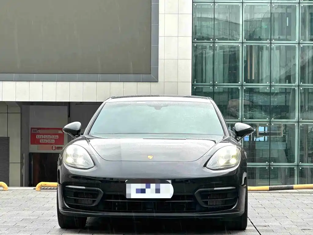 Porsche Panamera — миниатюра 3
