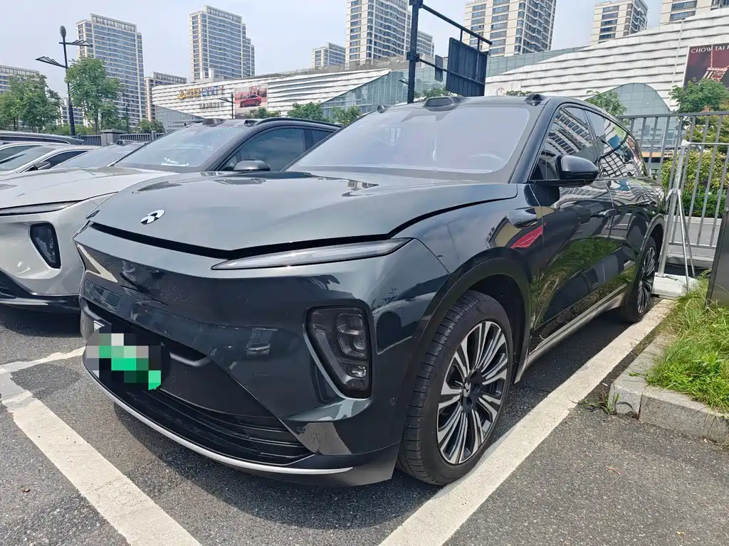 NIO ES8 2024 75kWh