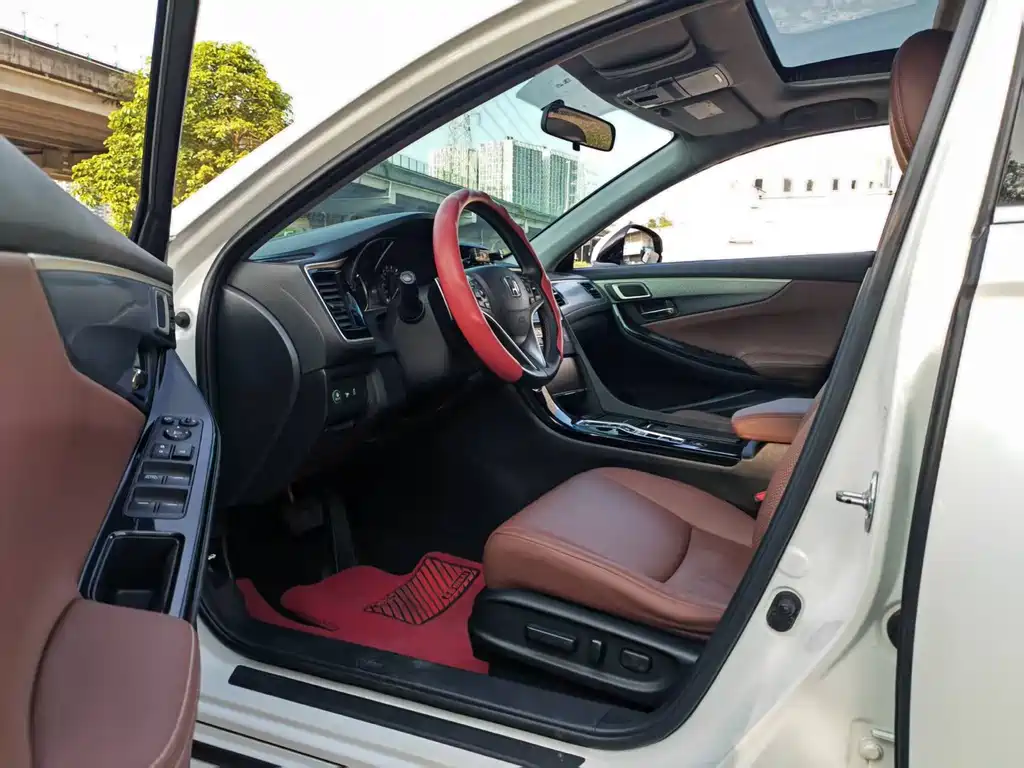 Honda Spirior — миниатюра 8