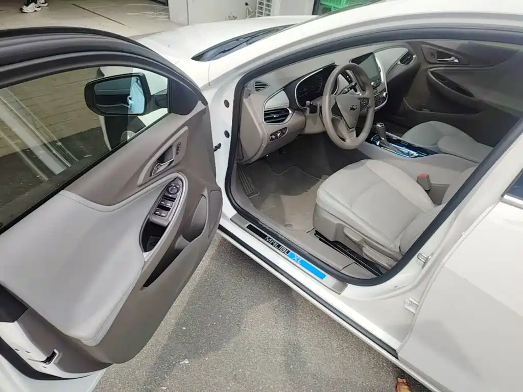 Chevrolet Malibu XL — миниатюра 16