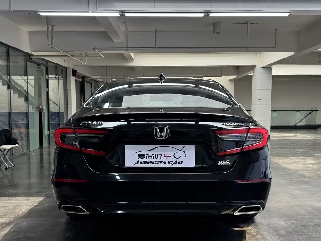 Honda Accord — миниатюра 6