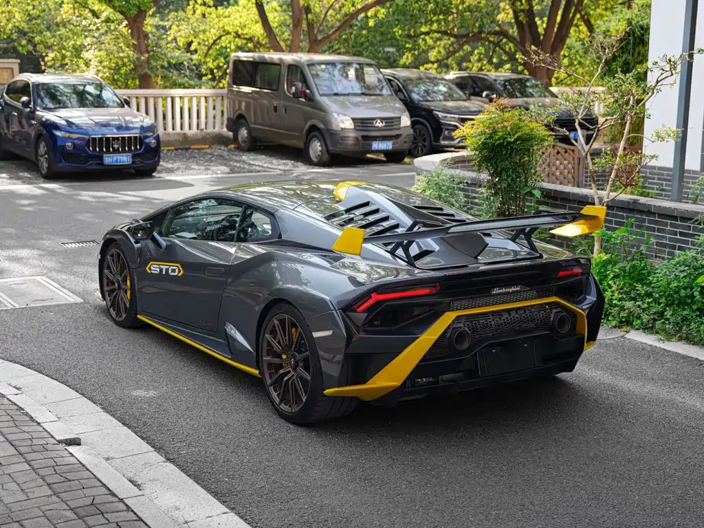 Lamborghini Huracán — миниатюра 6