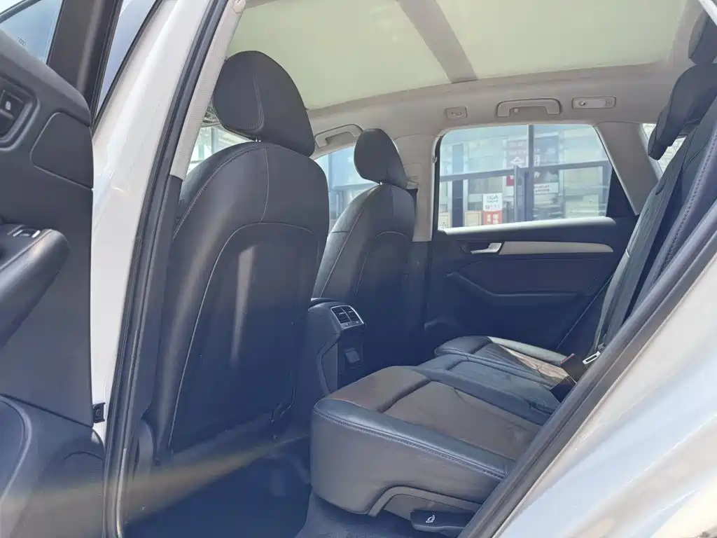 Audi Q5 — миниатюра 12