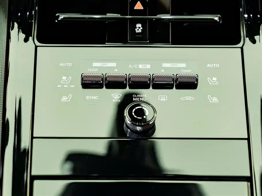 Porsche Panamera — миниатюра 15
