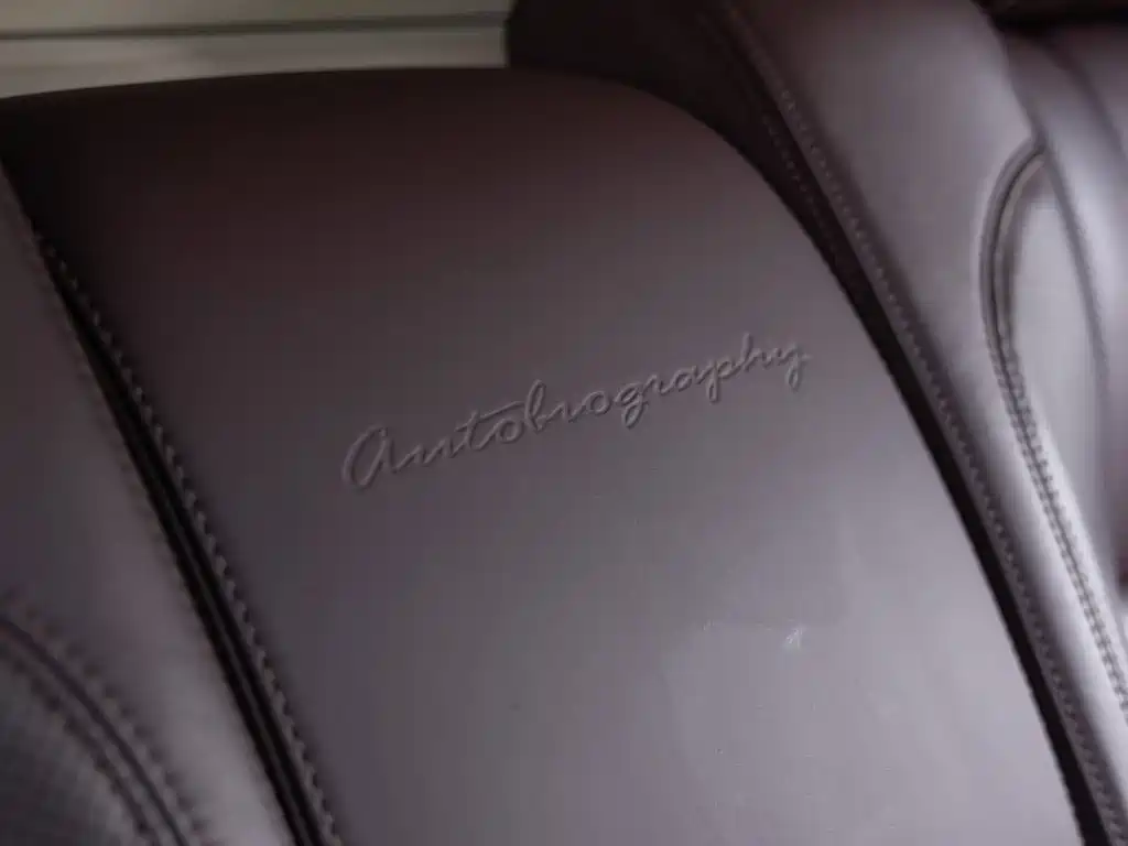 Land Rover Range Rover — миниатюра 22